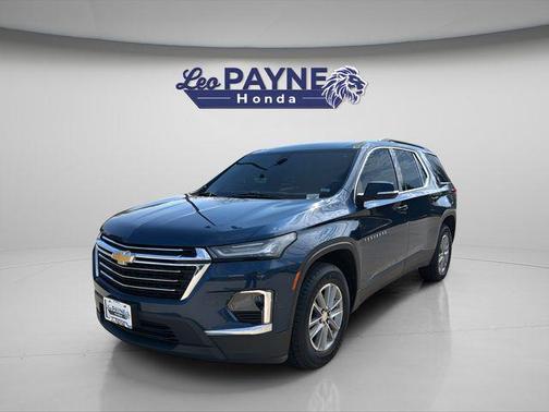 2022 Chevrolet Traverse LT Cloth