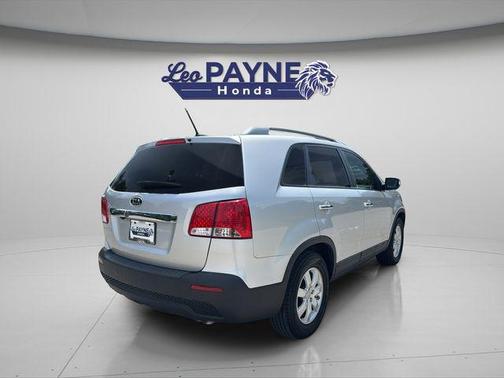 Bright Silver 2012 Kia Sorento LX