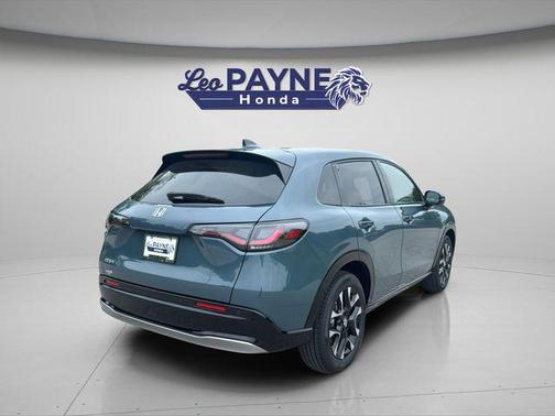 Nordic Forest Pearl 2027 Honda HR-V EX-L