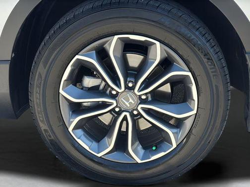 Lunar Silver Metallic 2022 Honda CR-V AWD EX-L