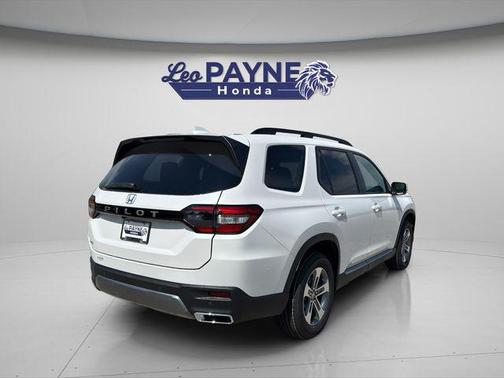 Platinum White Pearl 2026 Honda Pilot EX-L