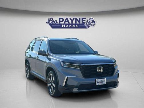 2025 Honda Pilot Touring 8-Passenger
