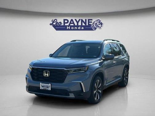 2025 Honda Pilot Touring 8-Passenger