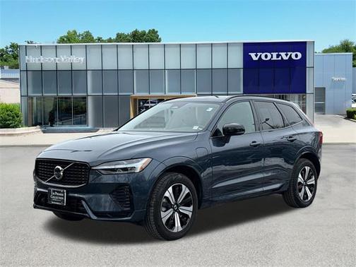 2025 Volvo XC60 Plug-In Hybrid Core, T8 AWD Electric/Gasoline, Dark