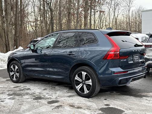 2025 Volvo XC60 Plug-In Hybrid Core, T8 AWD Electric/Gasoline, Dark