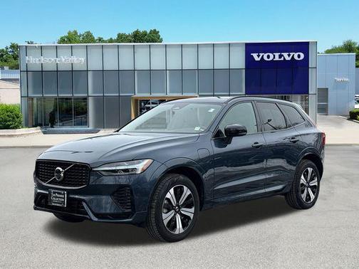 2025 Volvo XC60 Plug-In Hybrid Core, T8 AWD Electric/Gasoline, Dark