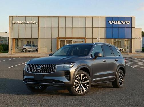 2026 Volvo XC90 B5 Core