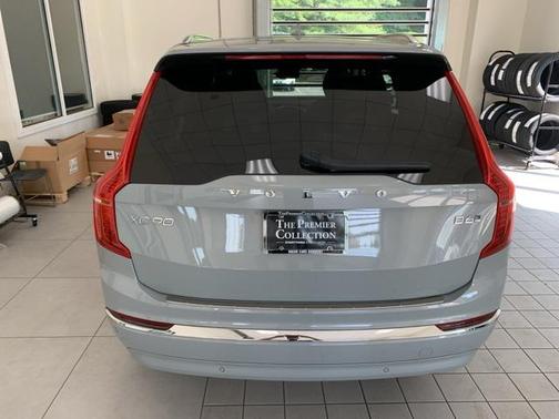 2024 Volvo XC90 B6 Plus Bright Theme 7-Seater
