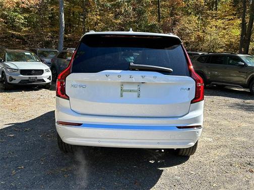 2026 Volvo XC90 B6 Plus 7-Seater