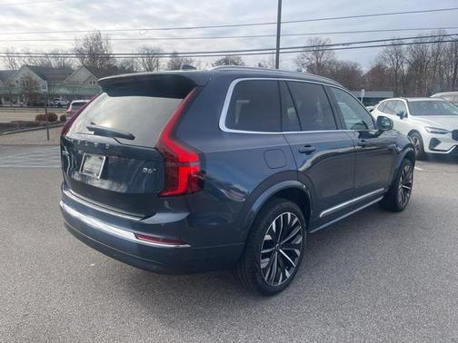 2026 Volvo XC90 B6 Plus 7-Seater