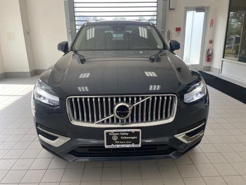 2023 Volvo XC90 B6 Plus 7-Seater