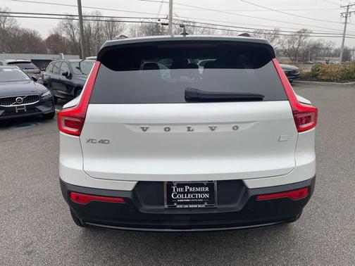 2023 Volvo XC40 Recharge Pure Electric Twin Ultimate