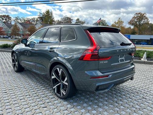 2026 Volvo XC60 Plug-In Hybrid T8 Ultra