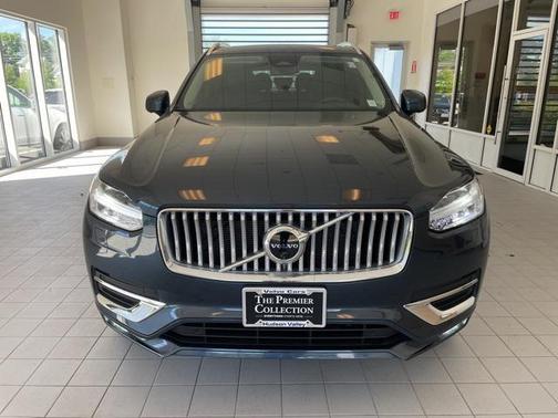 2023 Volvo XC90 B6 Plus 7-Seater