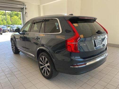 2023 Volvo XC90 B6 Plus 7-Seater