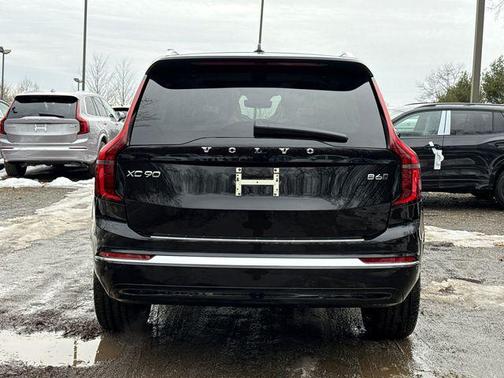 2026 Volvo XC90 Plus, B6 AWD Gas (mild hybrid), Gasoline, Bright, 7 Seats