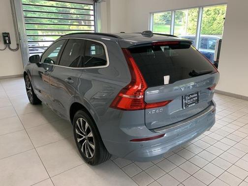 2023 Volvo XC60 B5 Core