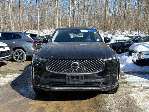 2026 Volvo XC90 Plus, B6 AWD Gas (mild hybrid), Gasoline, Bright, 7 Seats