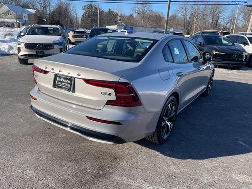 2025 Volvo S60 B5 Core