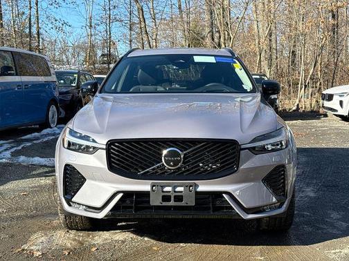 2026 Volvo XC60 B5 Ultra