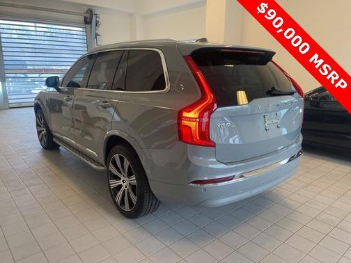 2024 Volvo XC90 Recharge Plug-In Hybrid T8 Ultimate Bright Theme 7-Seater