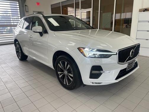 2023 Volvo XC60 B5 Core