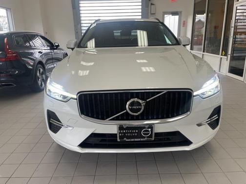 2023 Volvo XC60 B5 Core