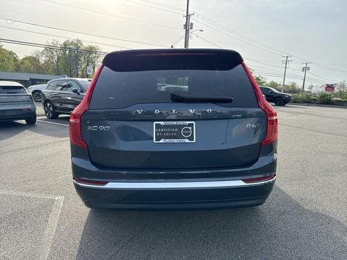 2023 Volvo XC90 B6 Ultimate 7-Seater