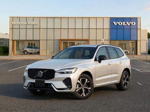 2026 Volvo XC60 B5 Ultra