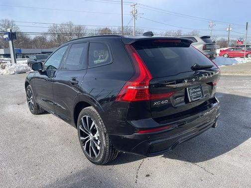 2025 Volvo XC60 B5 Plus