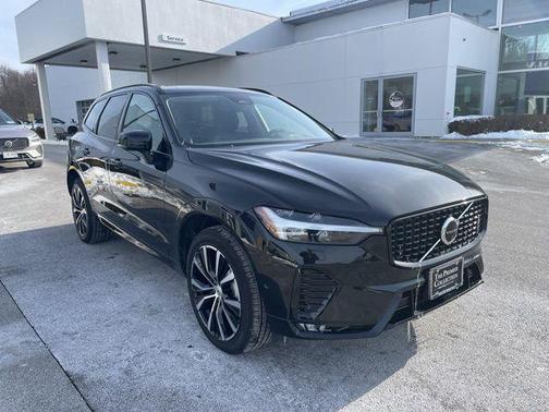 2025 Volvo XC60 B5 Plus