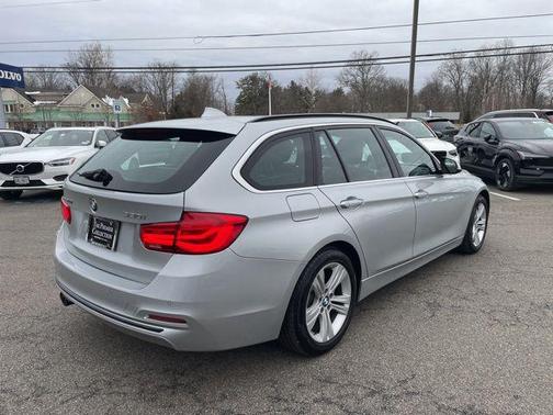 2018 BMW 330 xDrive