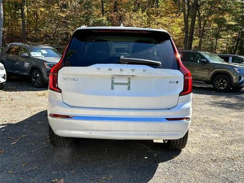 2026 Volvo XC90 B6 Ultra 7-Seater