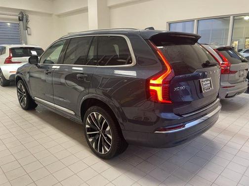 2026 Volvo XC90 Plus, B6 AWD Gas (mild hybrid), Gasoline, Bright, 7 Seats