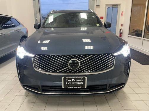 2026 Volvo XC90 Plus, B6 AWD Gas (mild hybrid), Gasoline, Bright, 7 Seats