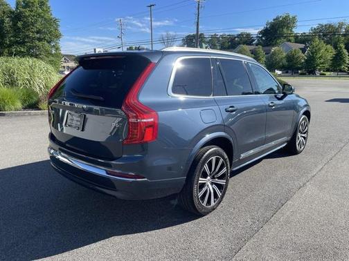 2023 Volvo XC90 B6 Plus 7-Seater