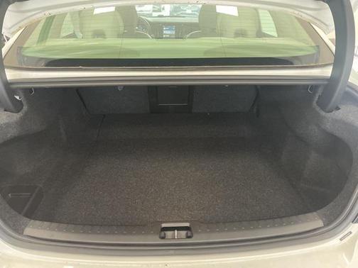 2024 Volvo S60 B5 Core Dark Theme