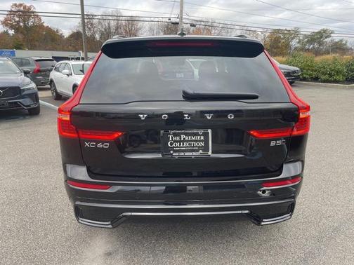 2025 Volvo XC60 B5 Core