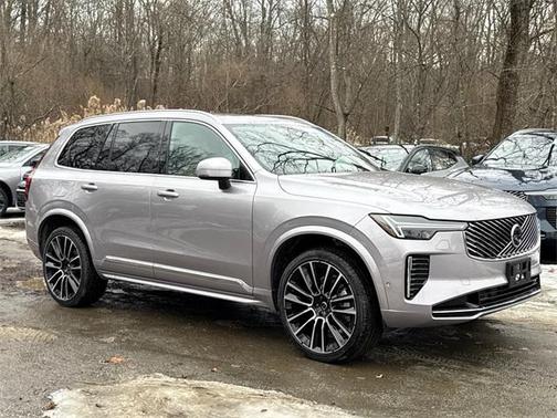 2026 Volvo XC90 B6 Plus 7-Seater