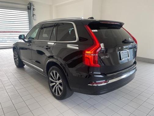 2024 Volvo XC90 B5 Core Bright Theme