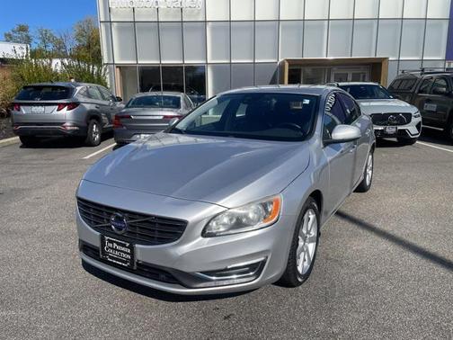 2016 Volvo S60 T5 Drive-E Premier