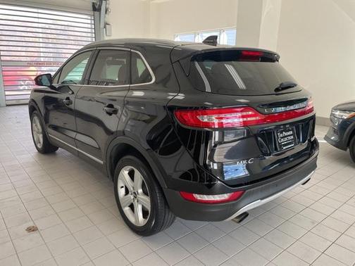 2016 Lincoln MKC Premier