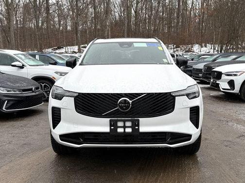 2026 Volvo XC90 Ultra Dark Theme, B6 AWD Gas (mild hybrid), Gasoline, 7 Seats