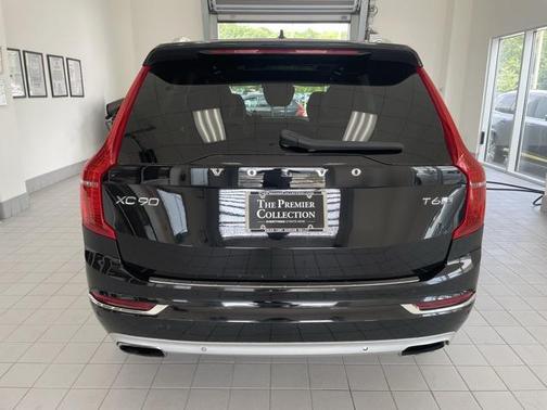 2019 Volvo XC90 T6 Inscription