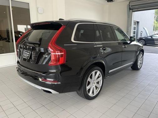 2019 Volvo XC90 T6 Inscription