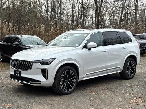 2026 Volvo XC90 B6 Ultra 7-Seater