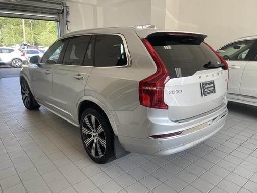 2022 Volvo XC90 T6 Inscription