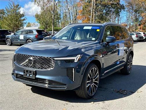 2026 Volvo XC90 B6 Plus 7-Seater