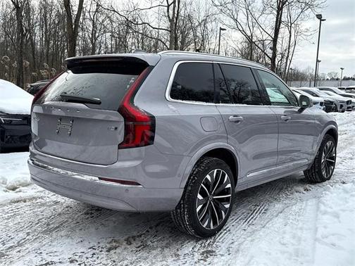 2026 Volvo XC90 Plus, B5 AWD Gas (mild hybrid), Gasoline, Bright, 7 Seats