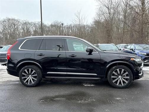 2024 Volvo XC90 B6 Plus Bright Theme 7-Seater